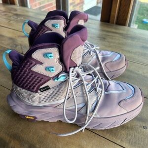 HOKA Women's Anacapa Mid GORE-TEX Hiking Shoes